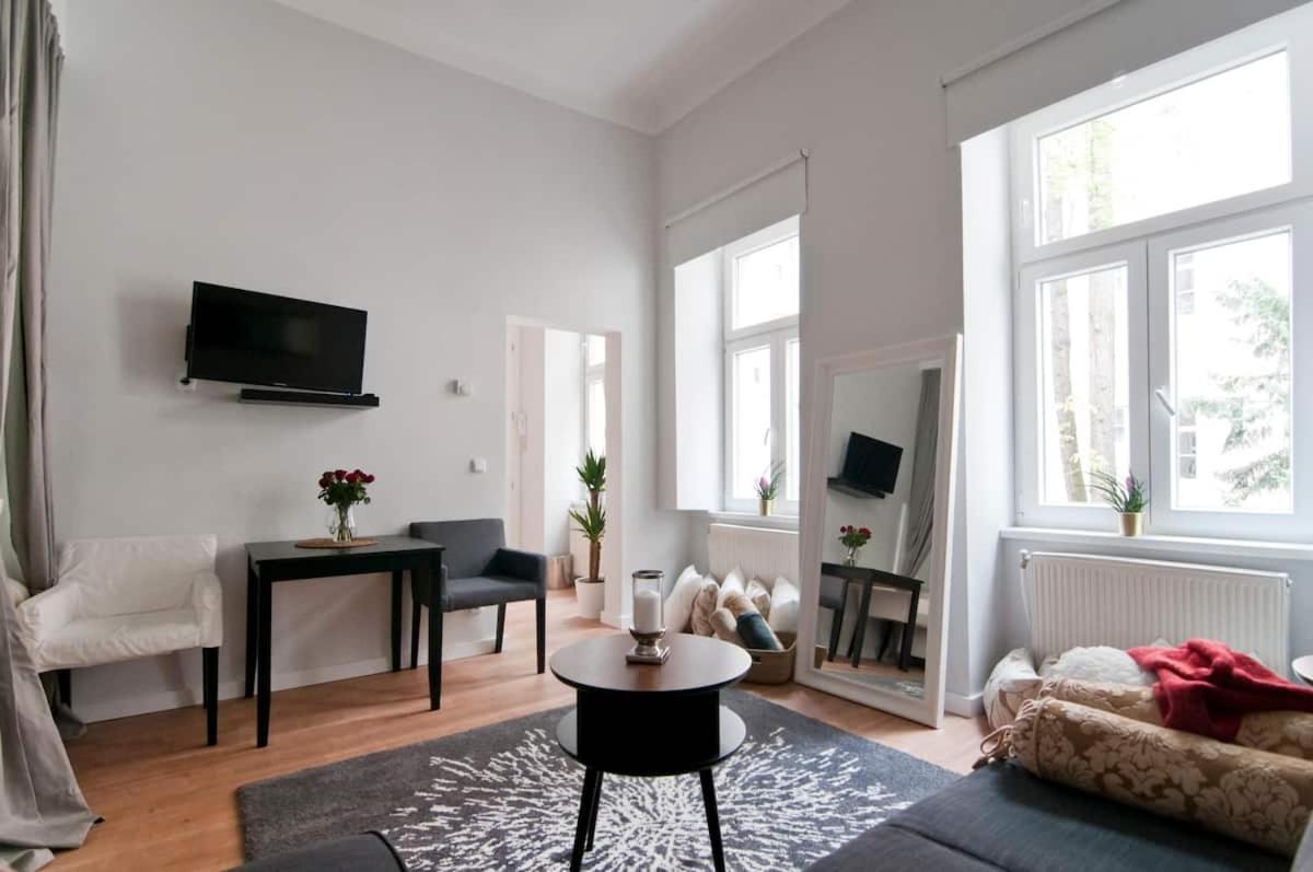 ⍟luxurious And Bright⍟ 5 Min Walk To City Center Appartement *