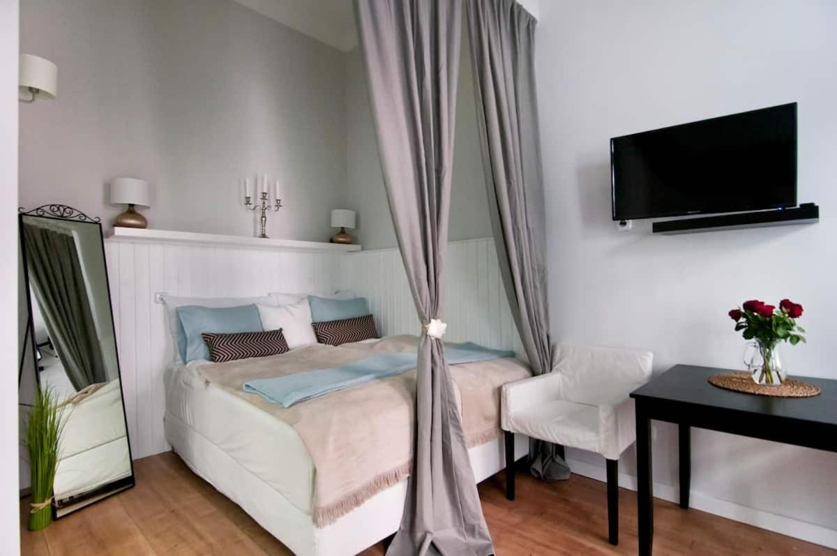 ⍟luxurious And Bright⍟ 5 Min Walk To City Center Appartement Vienne